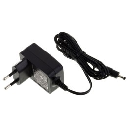 Boss Ad-14 Alimentatore