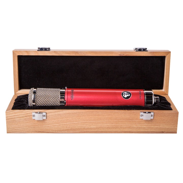 Acquista AVANTONE CV-12 BLA | Black Lion Audio online | Merula Strumenti Musicali