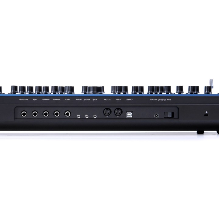 Acquista MODAL ELECTRONICS COBALT 8X online | Merula Strumenti Musicali