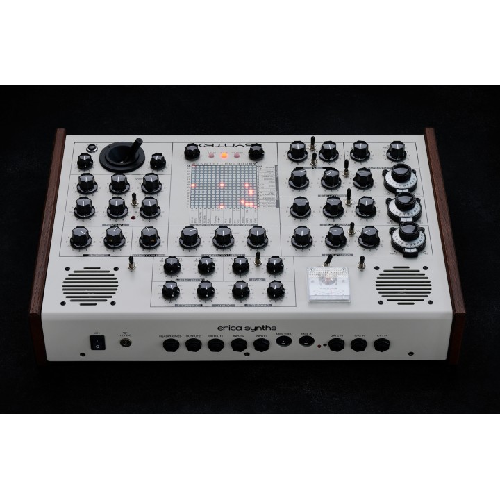 erica synths syntrx sintetizzatore modulo