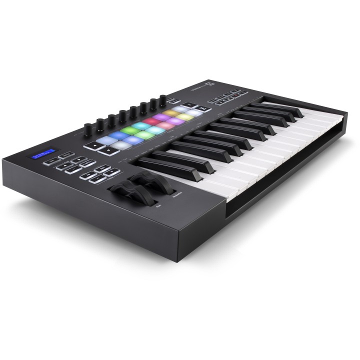 Acquista NOVATION Launchkey 25 Mk3 online | Merula Strumenti Musicali