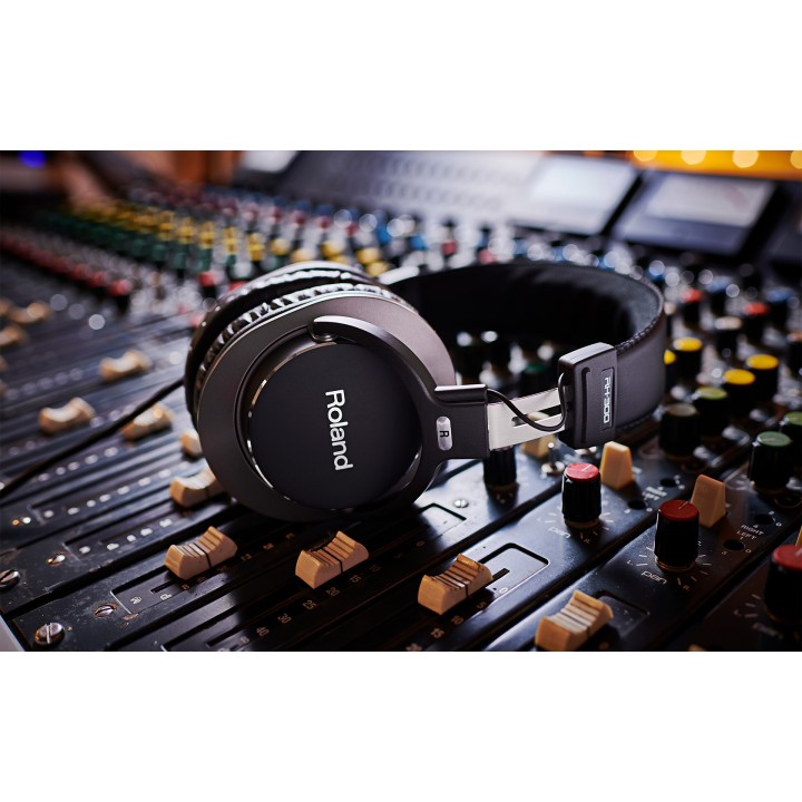 Roland - Rh-300