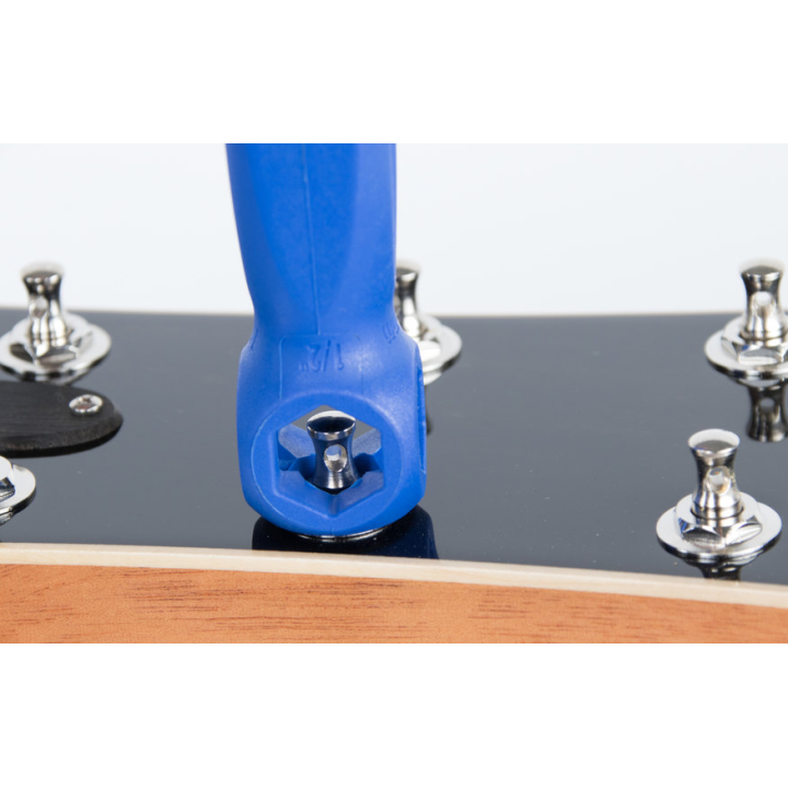 Acquista MUSIC NOMAD MN229 PREMIUM GUITAR TECH SCREWDRIVER AND WRENCH SET online | Merula Strumenti Musicali