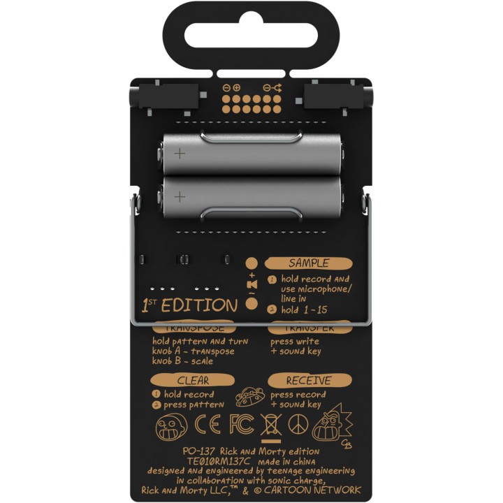Acquista TEENAGE ENGINEERING PO-137 RICK & MORTY online | Merula Strumenti Musicali