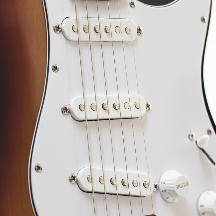 Acquista TOKAI AST52 YS/C online | Merula Strumenti Musicali