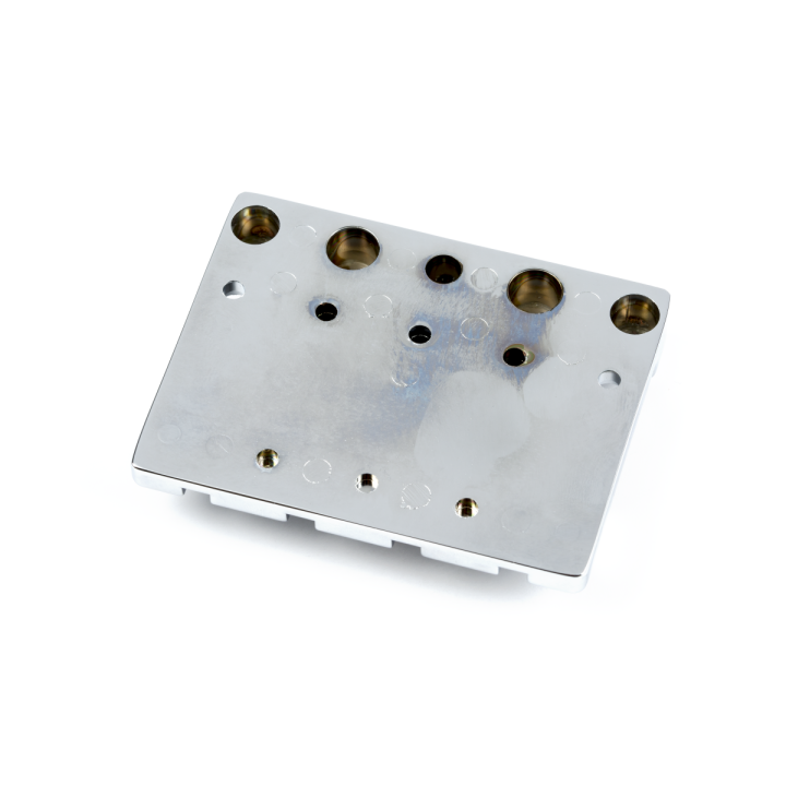 Acquista FENDER High Mass Bass Bridge IV Brass Saddles online | Merula Strumenti Musicali