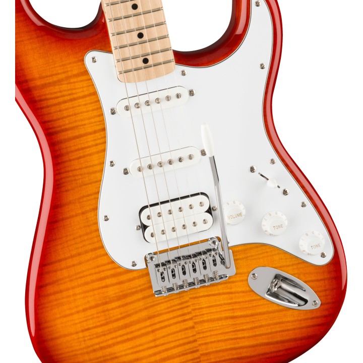 Acquista SQUIER Affinity Series Stratocaster Fmt Hss, Maple Fingerboard, White Pickguard, Sie online | Merula Strumenti Musicali