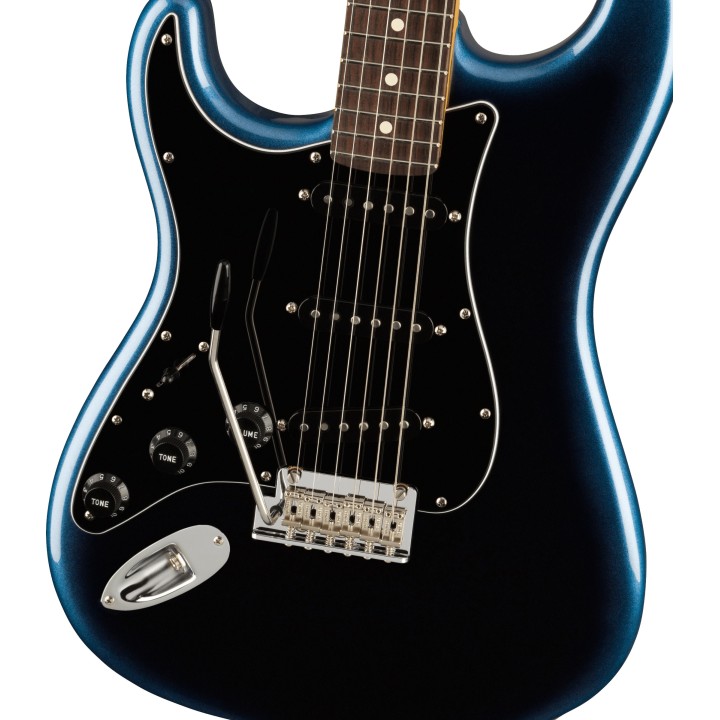 Acquista FENDER American Professional II Stratocaster Left-Hand, Rosewood Fingerboard, Dark N online | Merula Strumenti Musicali
