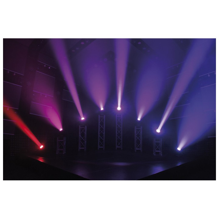Acquista SHOWTEC SHARK ZOOM WASH ONE online | Merula Strumenti Musicali