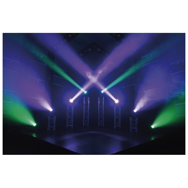 Acquista SHOWTEC SHARK ZOOM WASH ONE online | Merula Strumenti Musicali