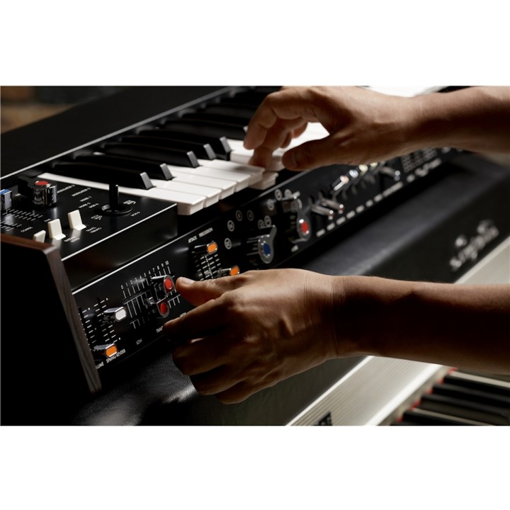 korg minikorg 700 fs sintetizzatore analogico