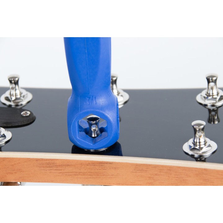 Acquista MUSIC NOMAD MN227 THE OCTOPUS 8 IN 1 TECH TOOL online | Merula Strumenti Musicali