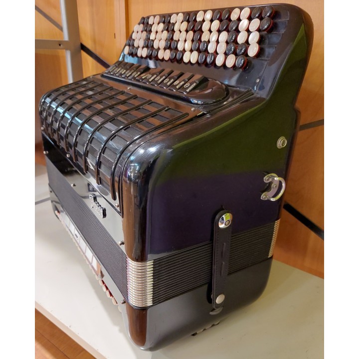 Acquista FASSI CROMATICA 120B (USATO) online | Merula Strumenti Musicali
