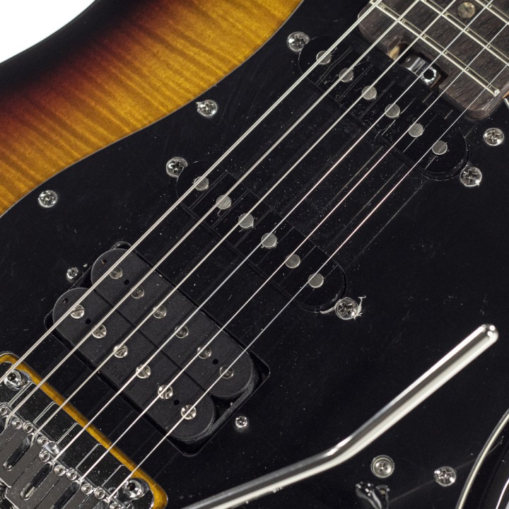 Acquista SCHECTER TRADITIONAL R66 ELITE CONTEMPORARY H/S/S-3TSB online | Merula Strumenti Musicali