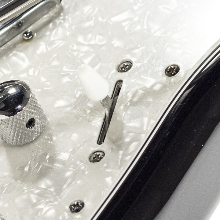 Acquista SCHECTER TRADITIONAL R66 ELITE MODERN H/S/S-3TSB online | Merula Strumenti Musicali