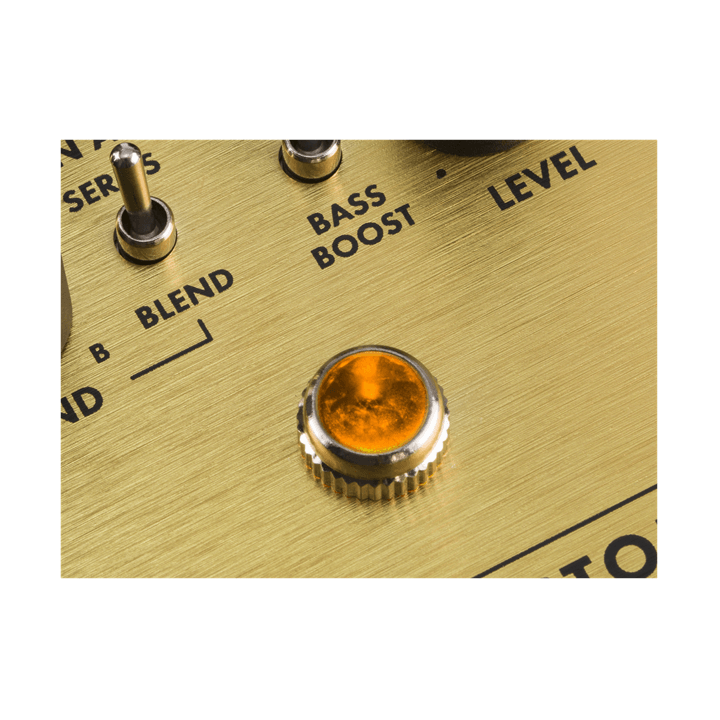 Acquista FENDER Pugilist Distortion online | Merula Strumenti Musicali