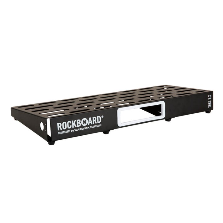 Acquista ROCKBOARD RBO B 3.2 TRES B Pedalboard 59,8X23,4 con borsa online | Merula Strumenti Musicali