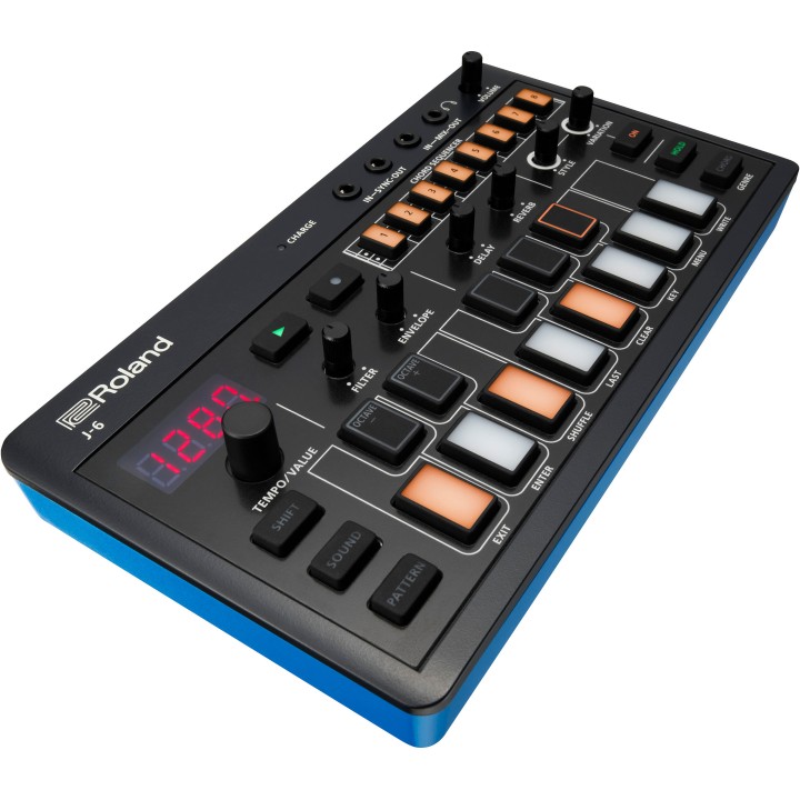 Acquista ROLAND J-6 online | Merula Strumenti Musicali