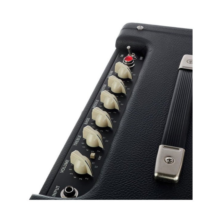 Acquista FENDER Blues Junior IV online | Merula Strumenti Musicali