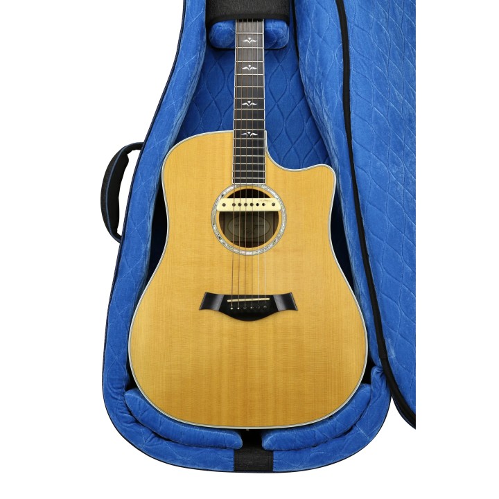 Acquista REUNION BLUES Continental Voyager - Dreadnought Guitar Case online | Merula Strumenti Musicali