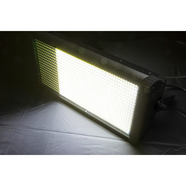 Acquista BEAMZ BS1000 STROBOSCOOP LED CW 153.304 online | Merula Strumenti Musicali