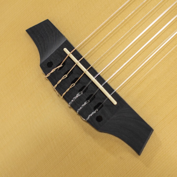 Acquista STAGG EC3000CN CLASSICA SOLID BODY ELETTRIFICATA NATURAL online | Merula Strumenti Musicali
