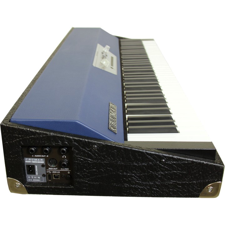 crumar seventeen piano 73 tasti