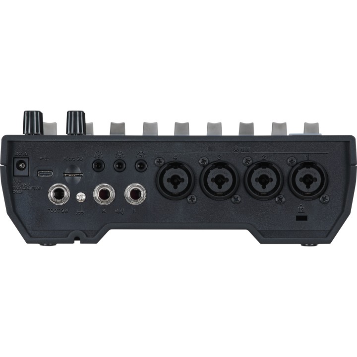 Acquista BOSS GCS-8 MIXER FOR STREAMING online | Merula Strumenti Musicali