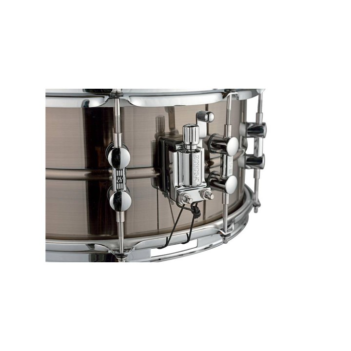 Acquista SONOR Kompressor Snare Brass Black Nickel Plated - Ks14x5.75sdb online | Merula Strumenti Musicali