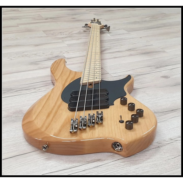 Acquista DINGWALL CB3-NA4M online | Merula Strumenti Musicali