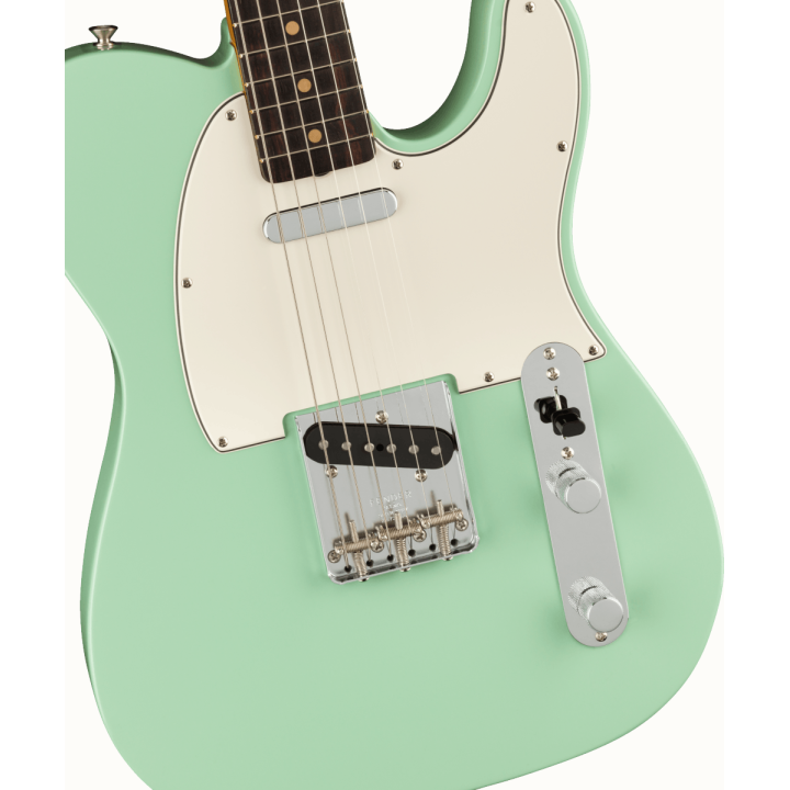 Acquista FENDER American Vintage II 1963 Telecaster, Rosewood Fingerboard, Surf Green online | Merula Strumenti Musicali