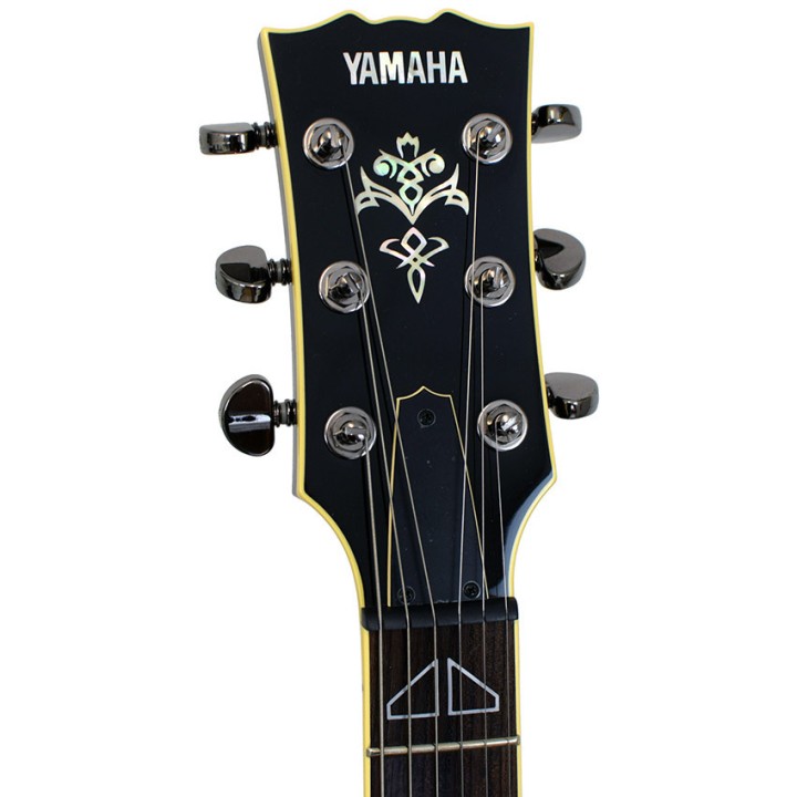 Acquista YAMAHA SG1820A Black online | Merula Strumenti Musicali