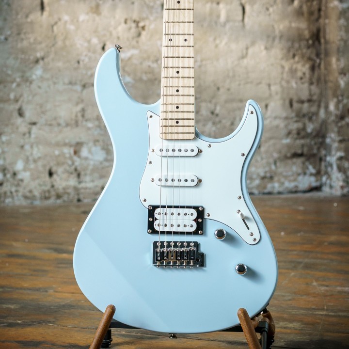 Acquista YAMAHA PA112VMIBRL online | Merula Strumenti Musicali