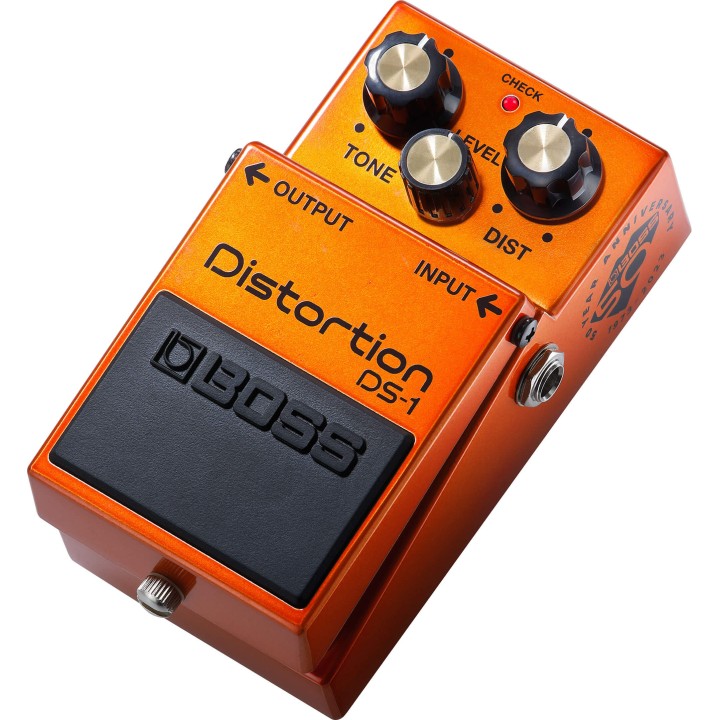 Acquista BOSS DS-1 Distortion - 50 Year Anniversary online | Merula Strumenti Musicali