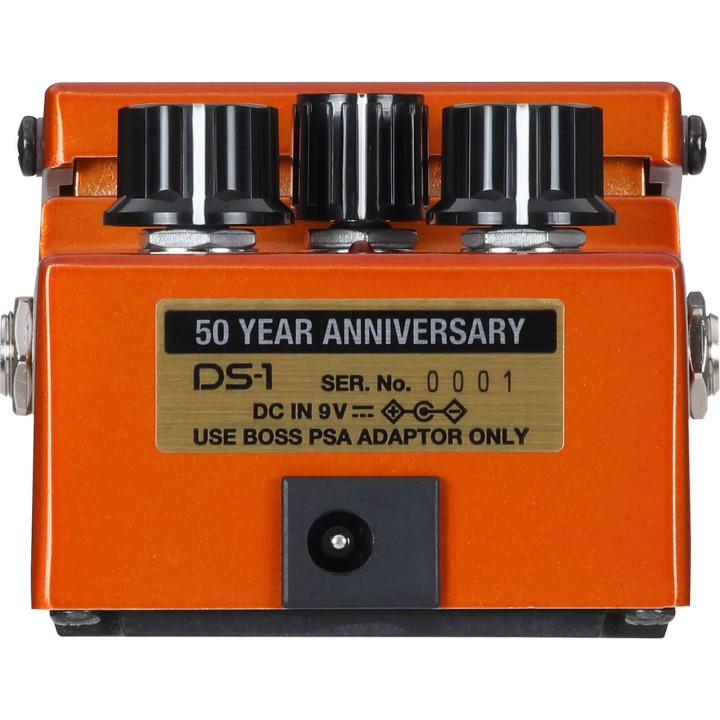 Acquista BOSS DS-1 Distortion - 50 Year Anniversary online | Merula Strumenti Musicali