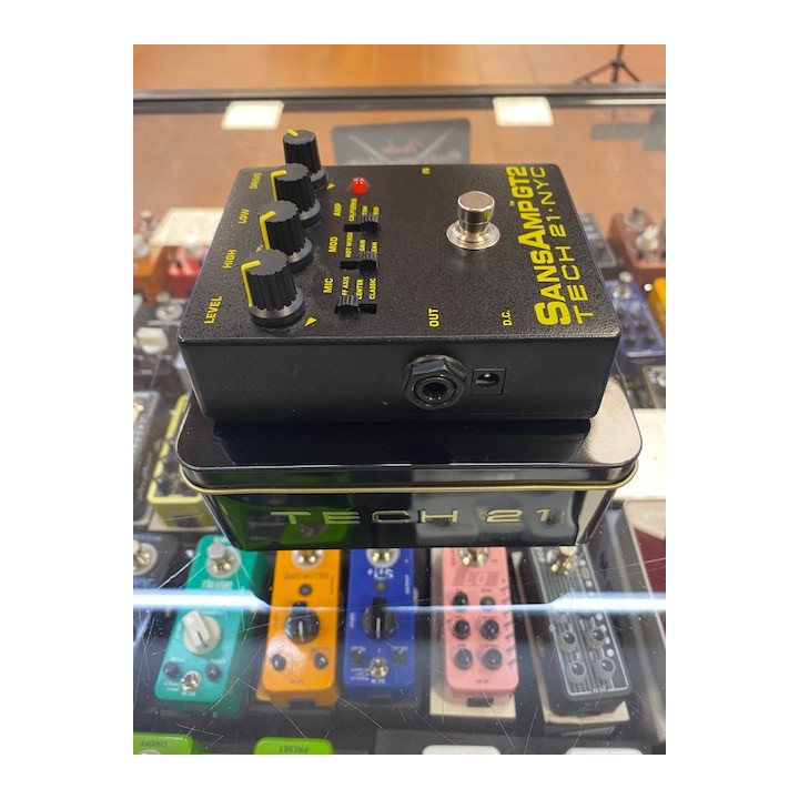 Acquista TECH 21 Sansamp Gt2 online | Merula Strumenti Musicali