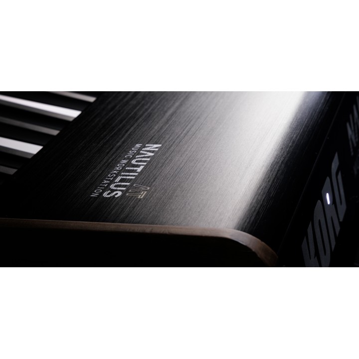 korg nautilus 88 at