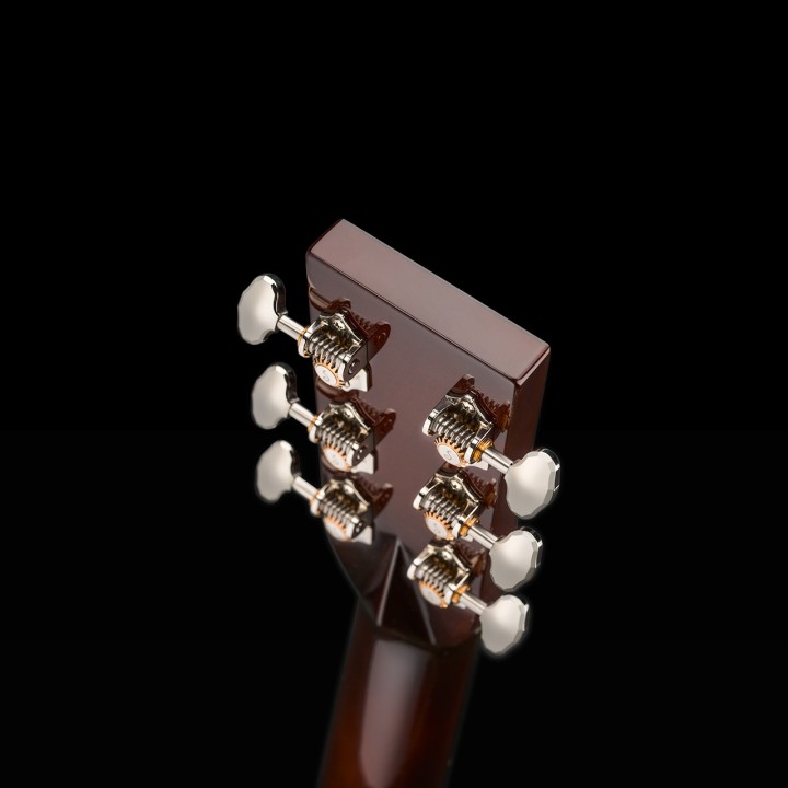 Acquista SCHALLER 10510223.49.20 CHROME, 3LEFT + 3RIGHT, PERLOID, SLOTTED 14,65 online | Merula Strumenti Musicali
