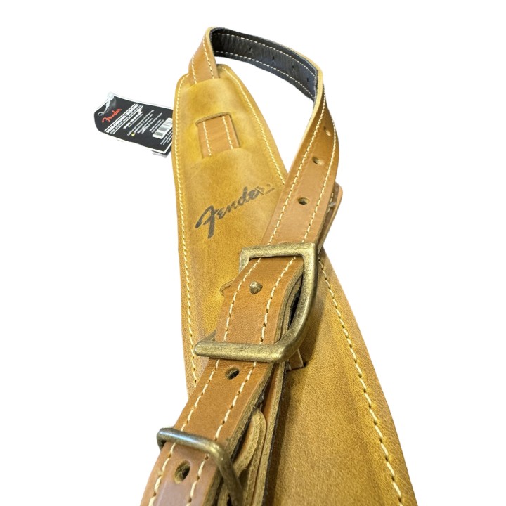 Acquista FENDER 0990689150 MUSTANG SADDLE STRAP BTTRSCTCH LNG online | Merula Strumenti Musicali
