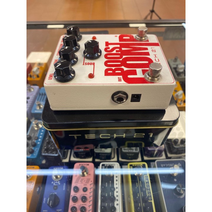 Acquista TECH 21 Boost Comp online | Merula Strumenti Musicali