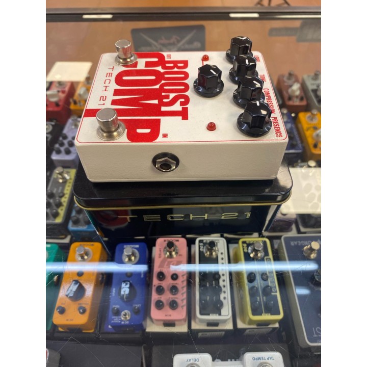 Acquista TECH 21 Boost Comp online | Merula Strumenti Musicali