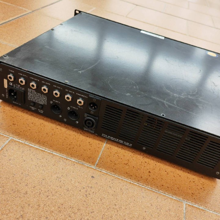 Warwick | Pro Tube IV Testata per basso