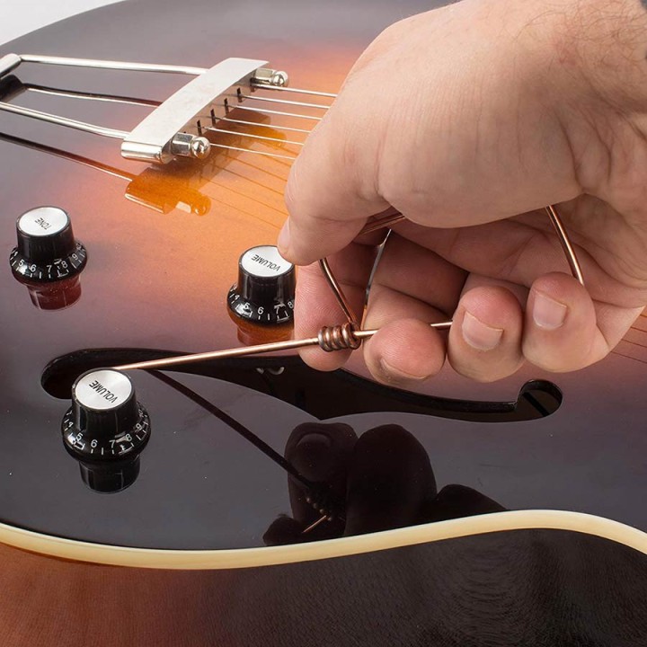 Acquista STEWMAC SM0255 ARCHTOP GUITARS HELPING HAND online | Merula Strumenti Musicali