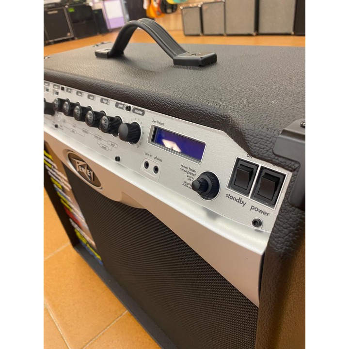 Acquista PEAVEY VYPYR PRO 100 online | Merula Strumenti Musicali