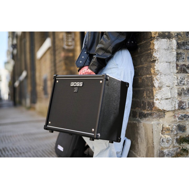 Acquista BOSS Katana 50 3ex online | Merula Strumenti Musicali