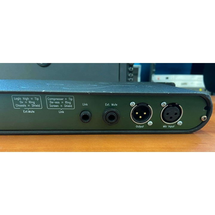 Acquista FOCUSRITE GREEN VOICEBOX (USATO) online | Merula Strumenti Musicali