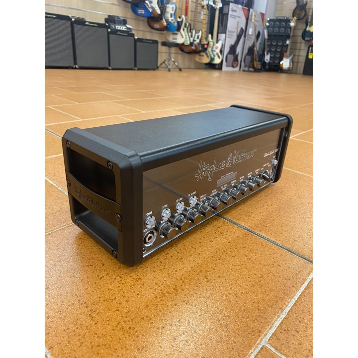 Acquista HUGHES & KETTNER Black Spirit 200 Head (B-STOCK) online | Merula Strumenti Musicali