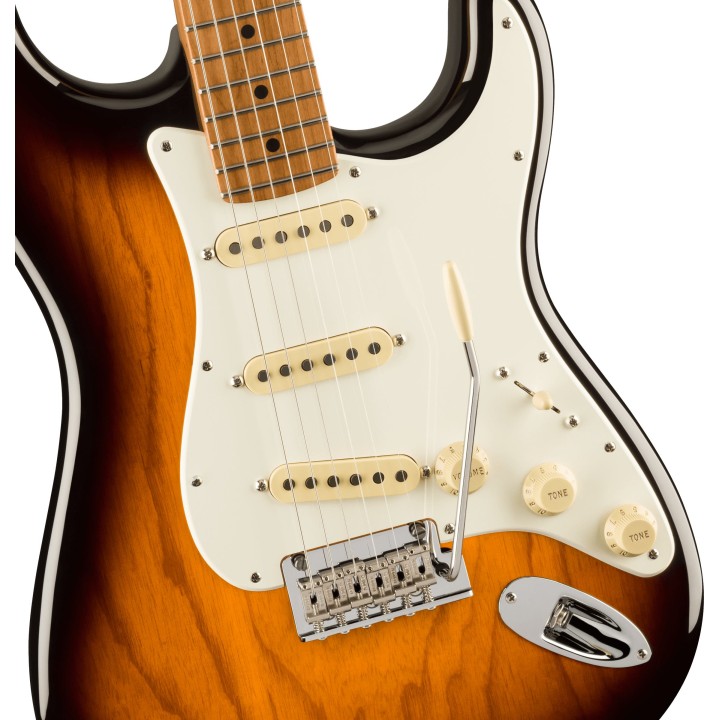Acquista FENDER American Professional II Stratocaster, Roasted Maple Fingerboard, Anniversary online | Merula Strumenti Musicali