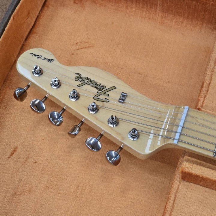 Fender - Albert Collins Signature Telecaster, Maple Fingerboard, Natural | Merula Strumenti Musicali
