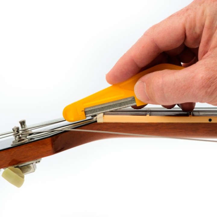 MUSIC NOMAD MN-MN655 DIAMOND COATED NUT FILE 028 | Merula Strumenti Musicali